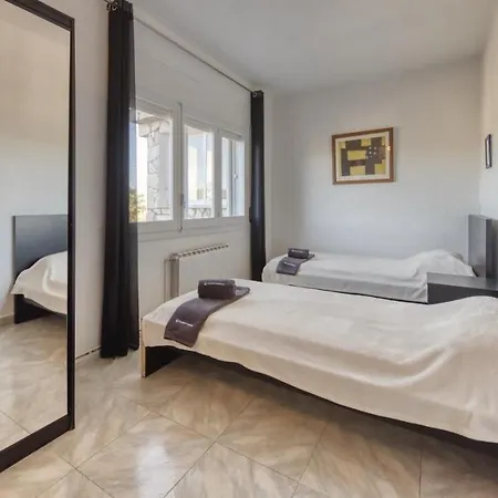 Sleeps 14 Pool Wifi * Lloret de Mar